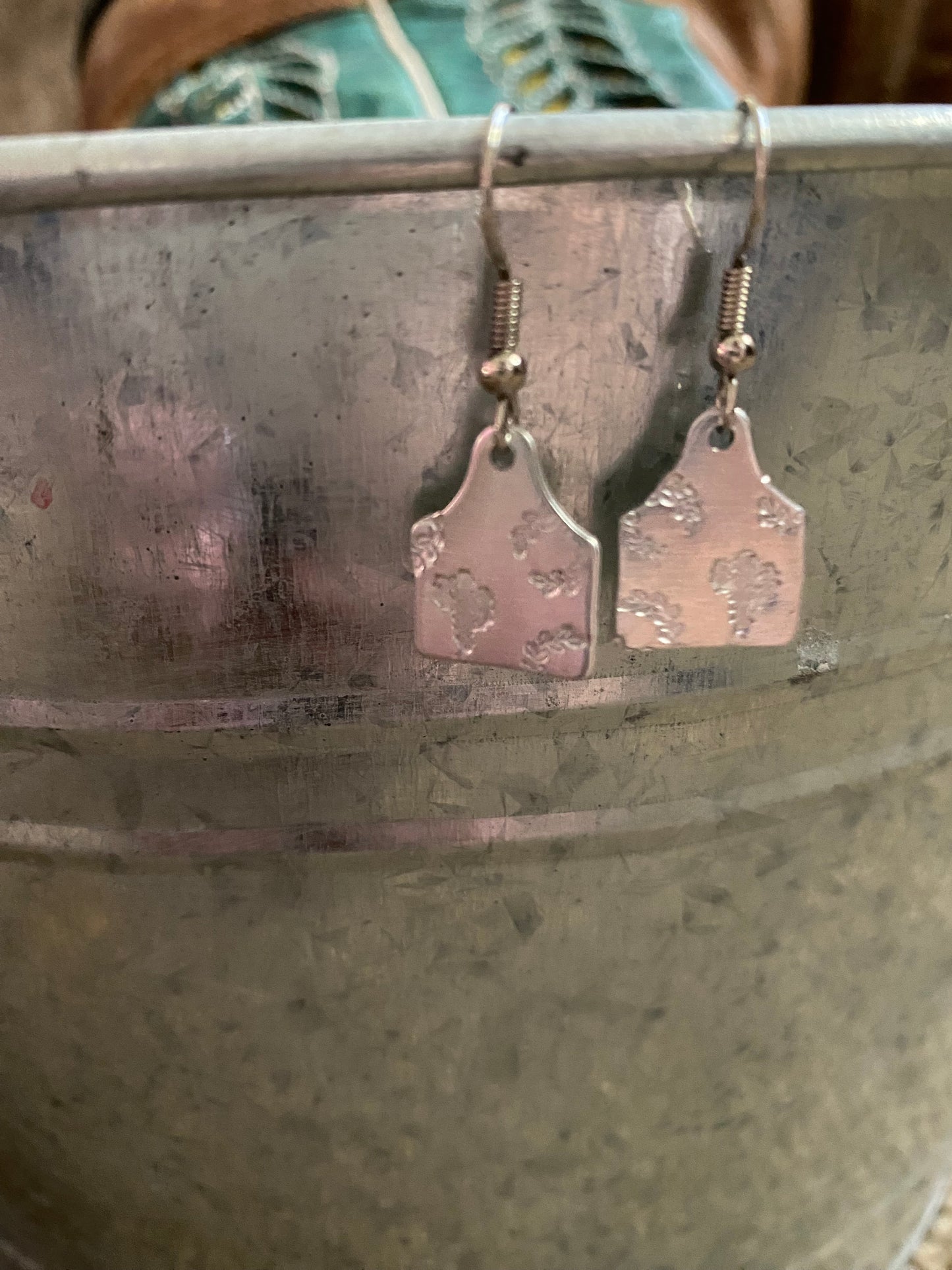 ⛰️Aluminum tag dangles