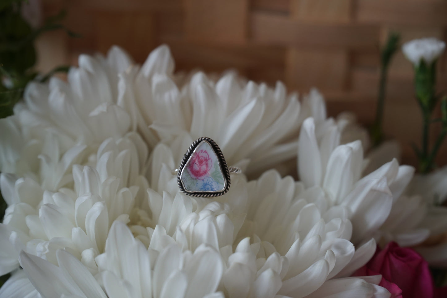 🌸ceramic ring size 6.25