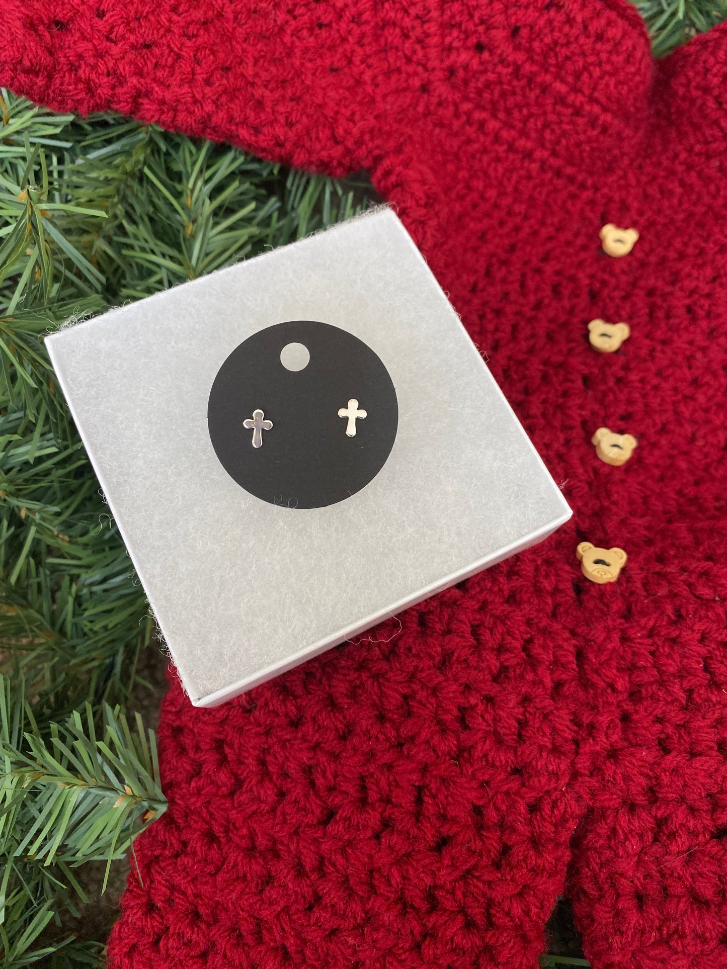 🎄cross sterling studs