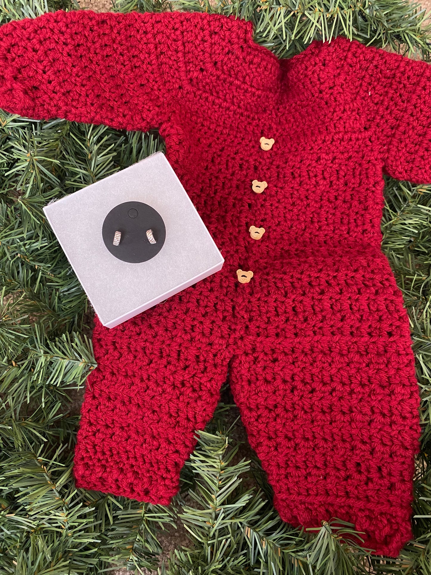 🎄sterling huggies