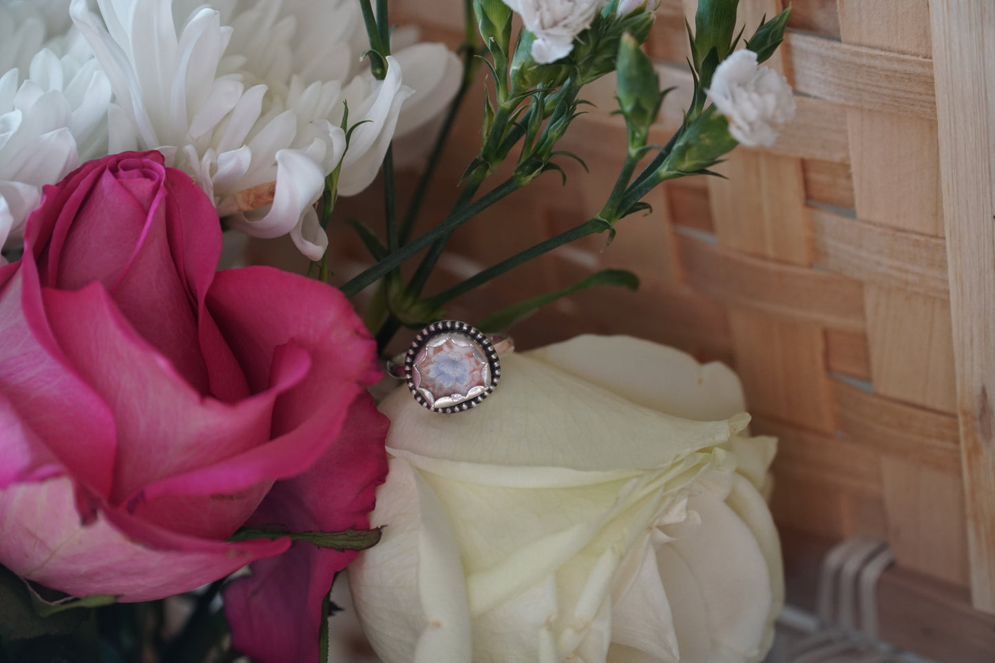 🌸ceramic ring size 7.25