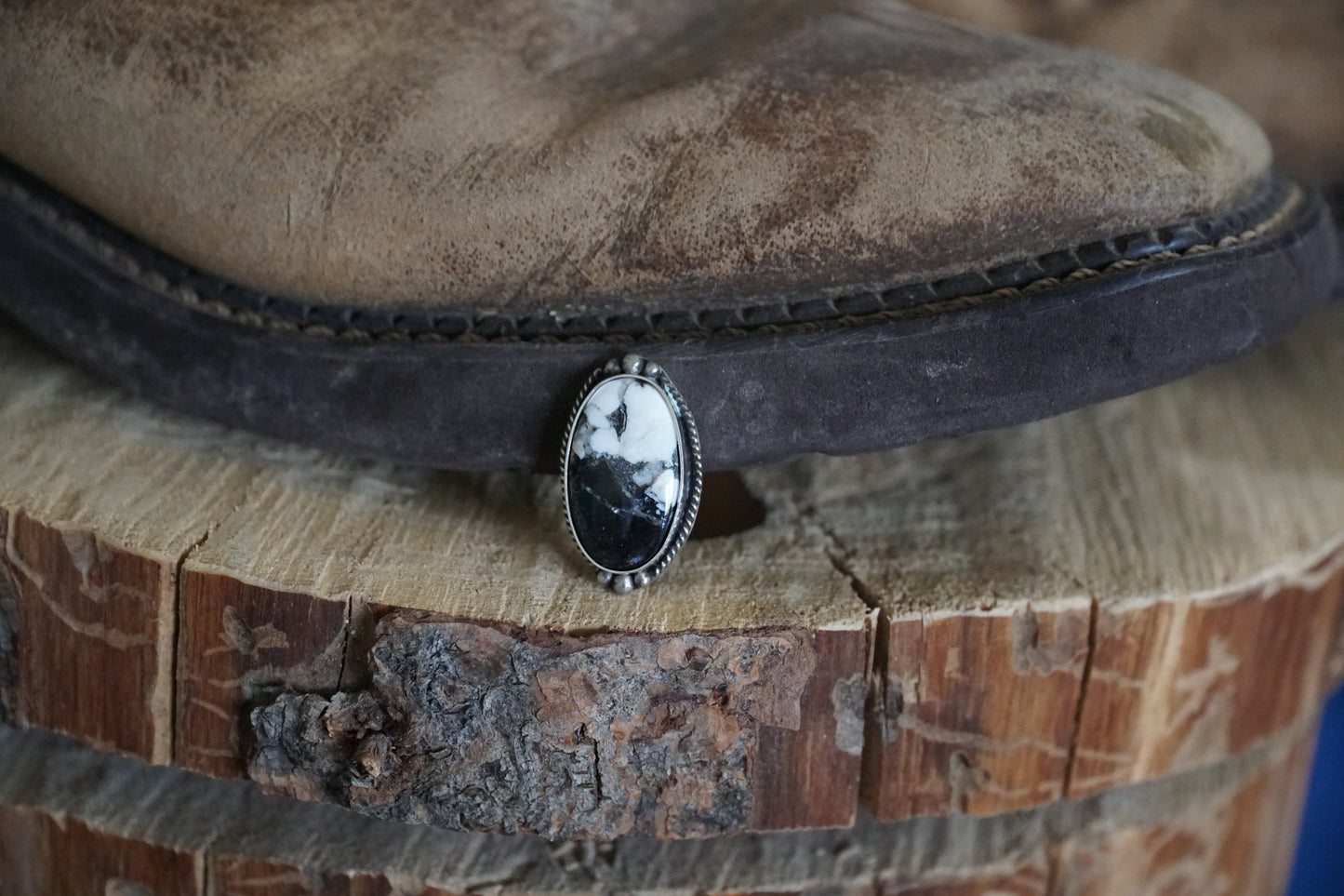 🤠CUSTOM white Buffalo ring