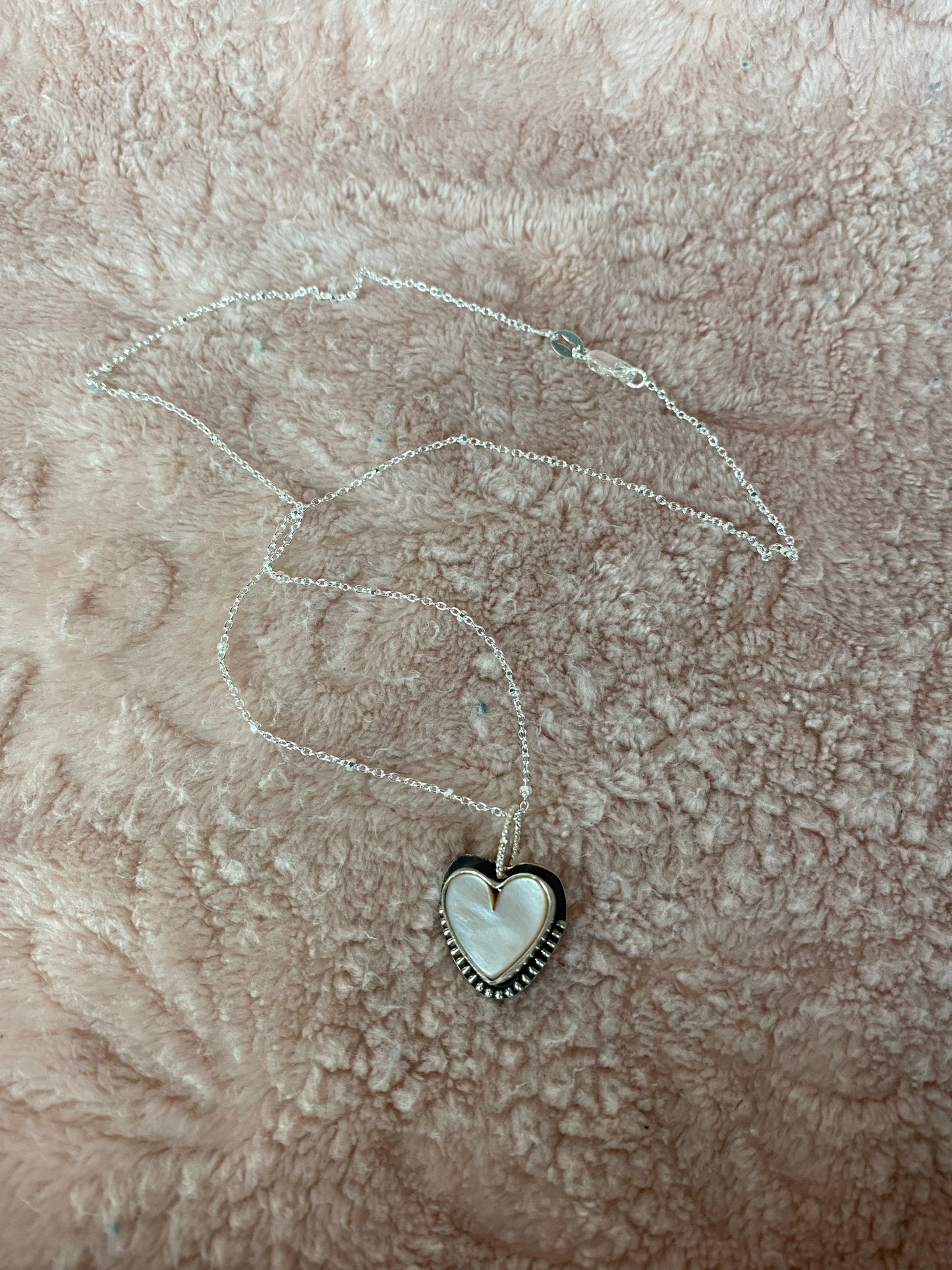💕pink shell necklace