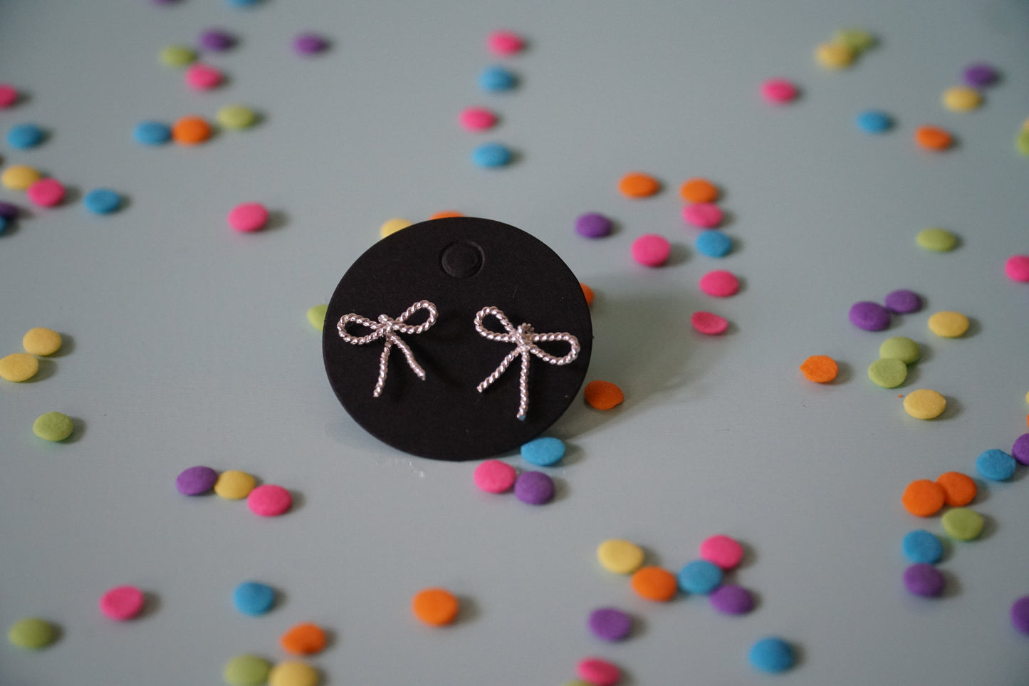 🎉bow studs
