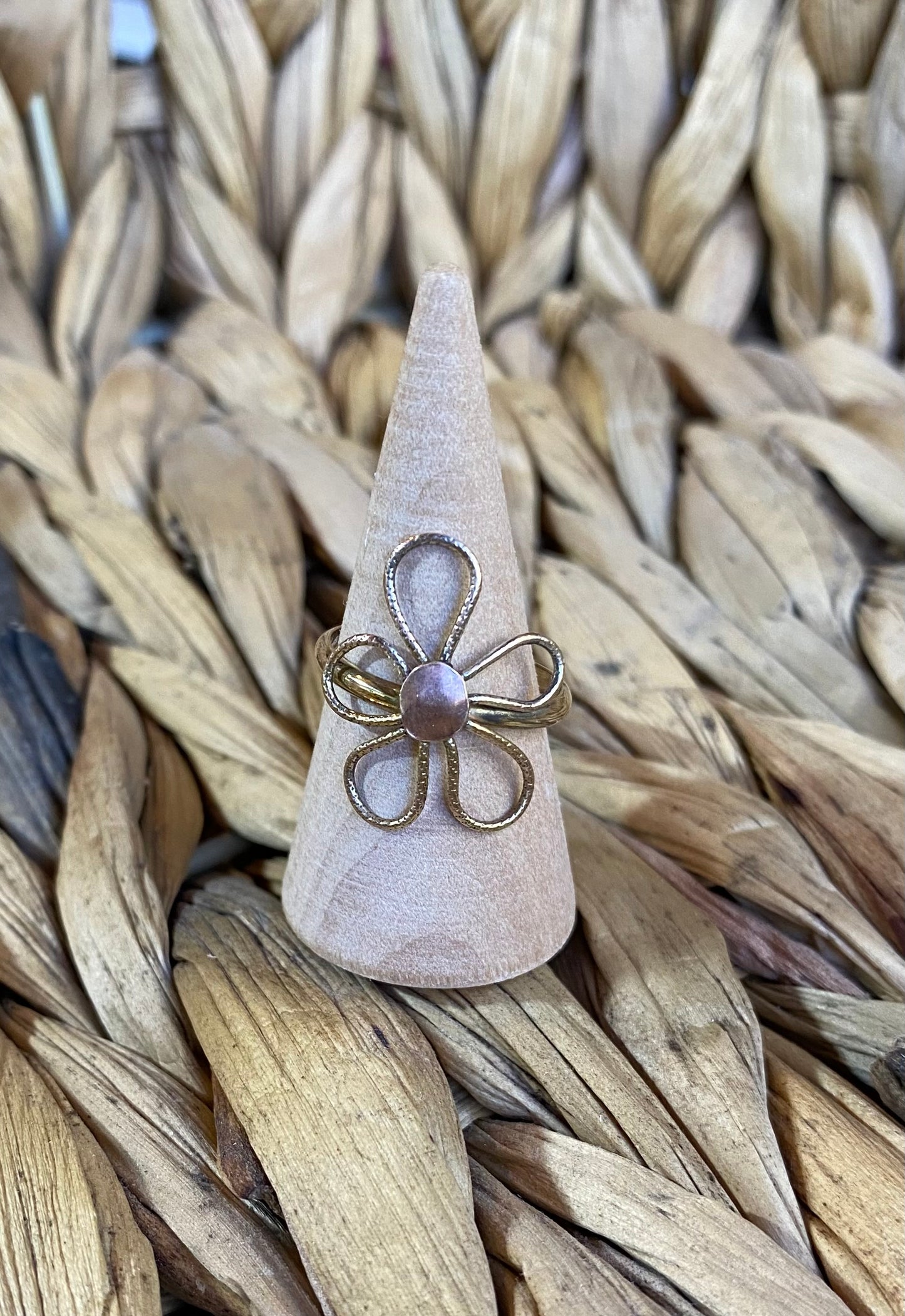🍂 gold filled flower size 7.5