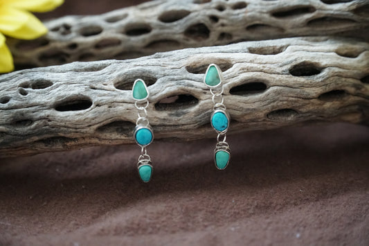 🌻royston/Kingman dangle studs