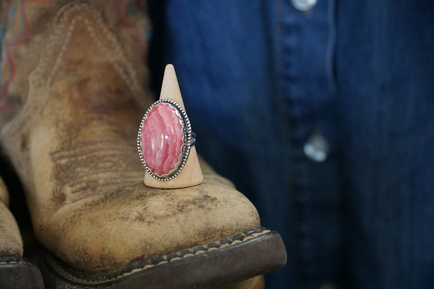 🤠 rhodochrosite size 8