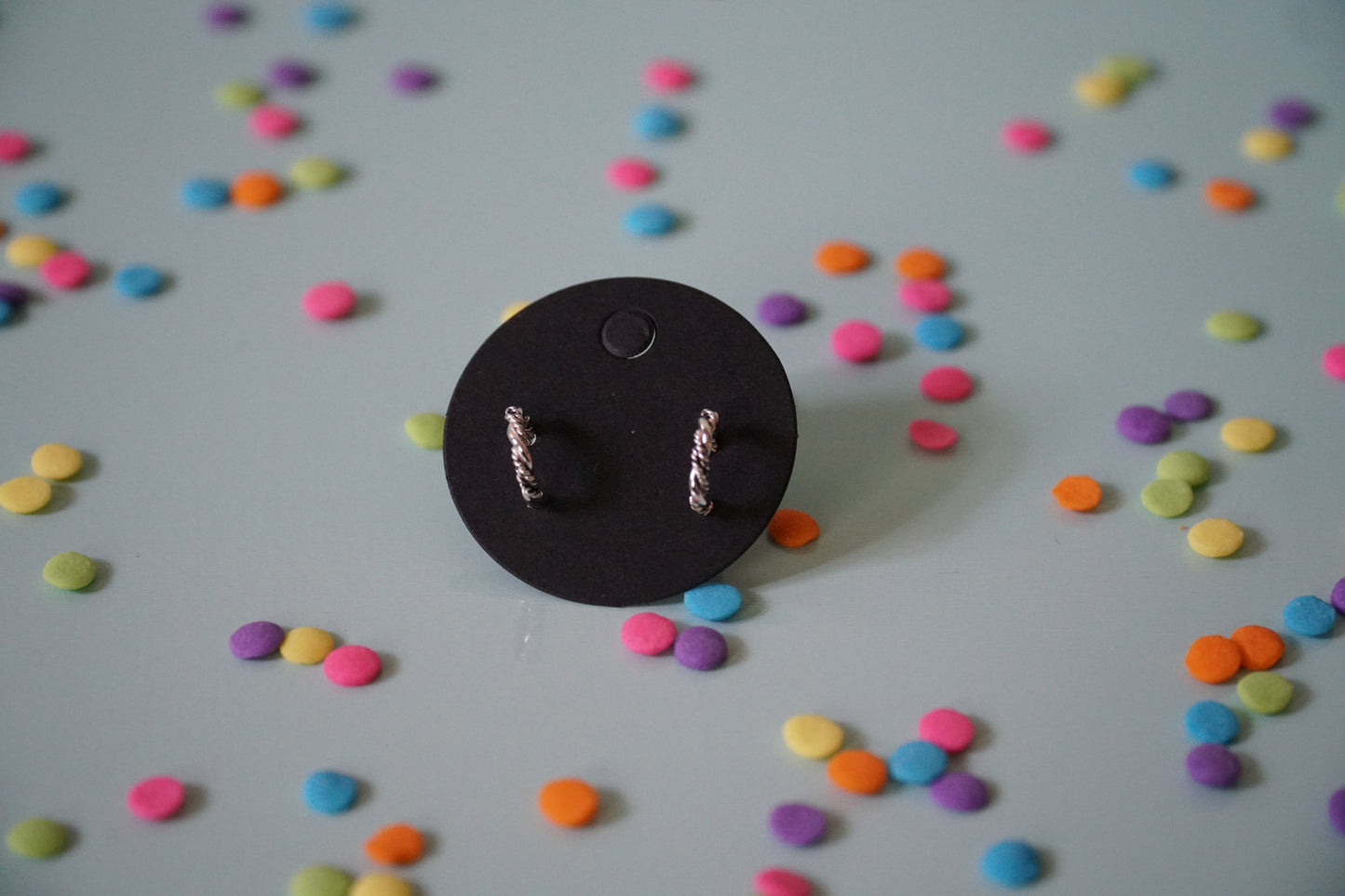 🎉rope twist studs