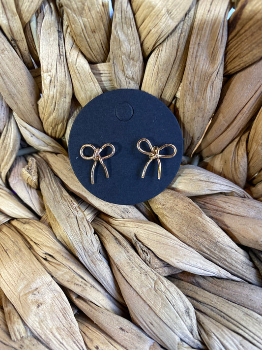 🍂 gold filled bow studs