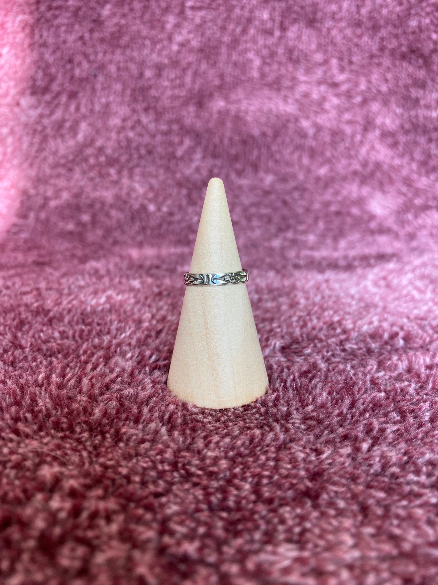 Flower stacker ring