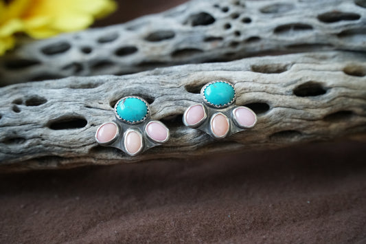 🌻sleeping beauty & pink conch studs